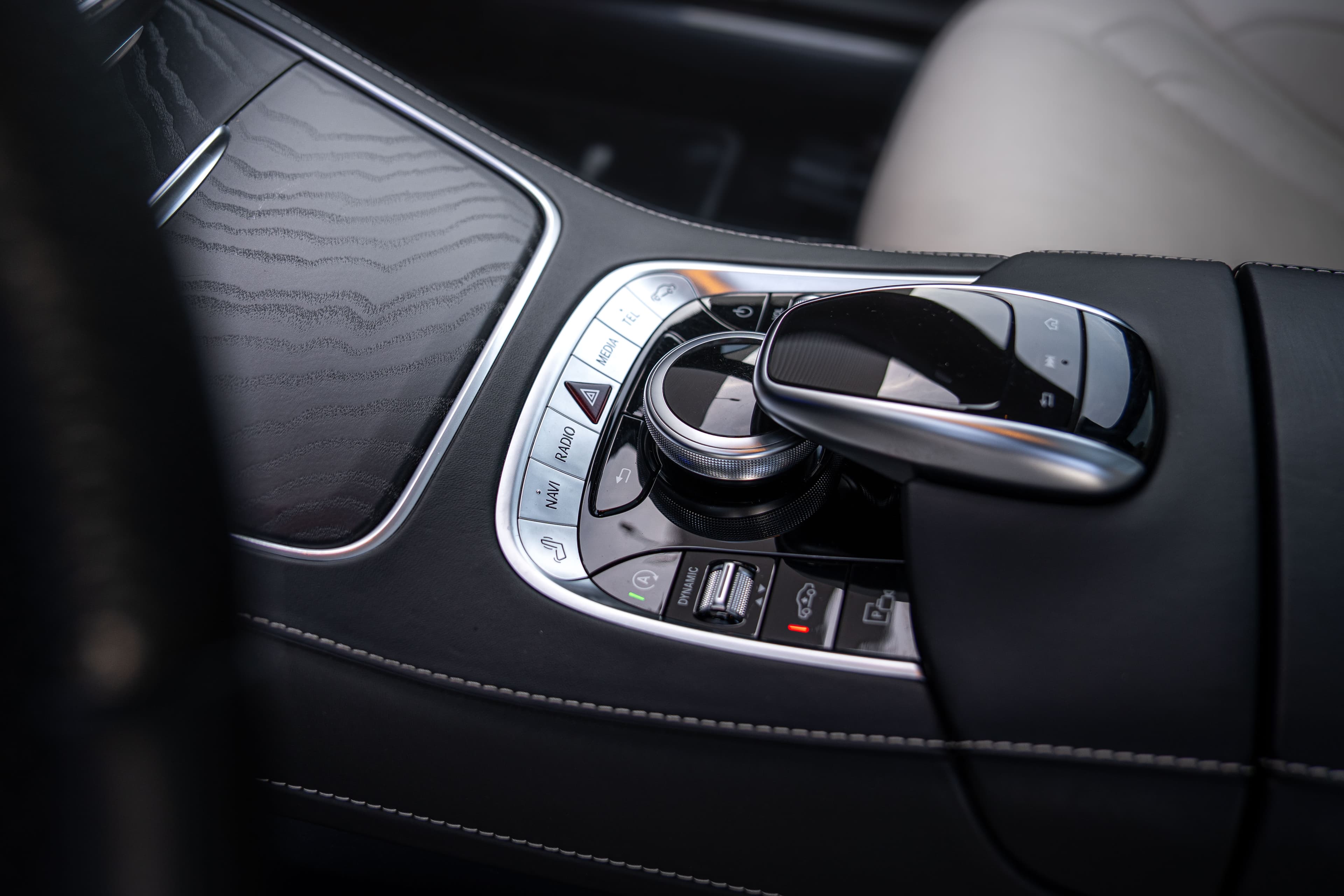 Mercedes-Benz S Trieda